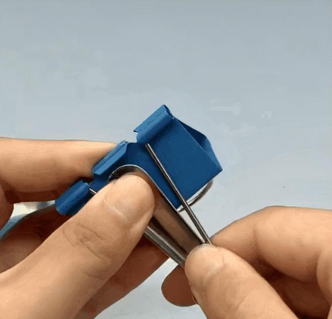 以为只能夹文件没想到用途那么广被2毛钱的“长尾夹”圈粉了！(图9)