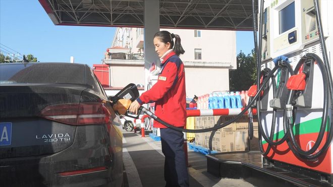 升下次12月22日调价变大降中大降11次油价大跌超166元(图2)